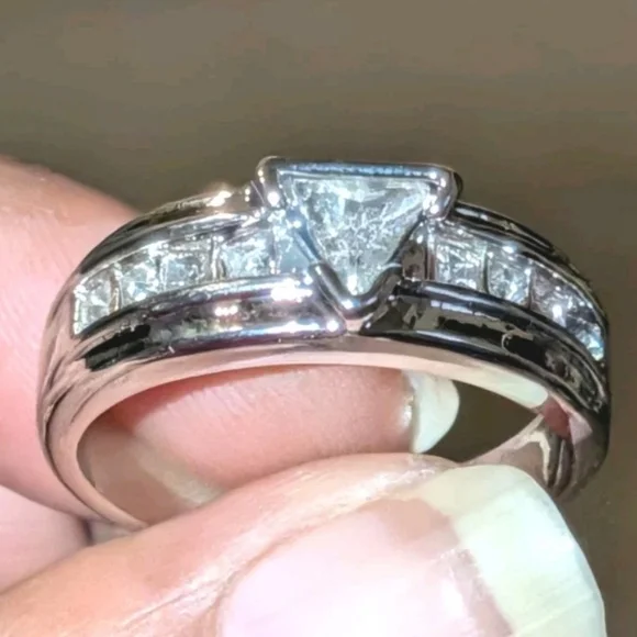 1 Ct Men's Wedding Ring 14K White Gold Plated Round Cut Simulated Diamond Sz 13 - Picture 1 of 13